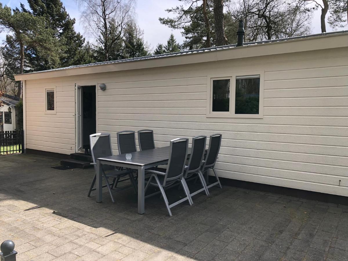 Chalet Bosrand 42 Park Veluwshof 6 P Hoenderloo Exterior photo